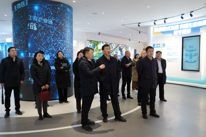 DSC01021.jpg DSC01021.jpg